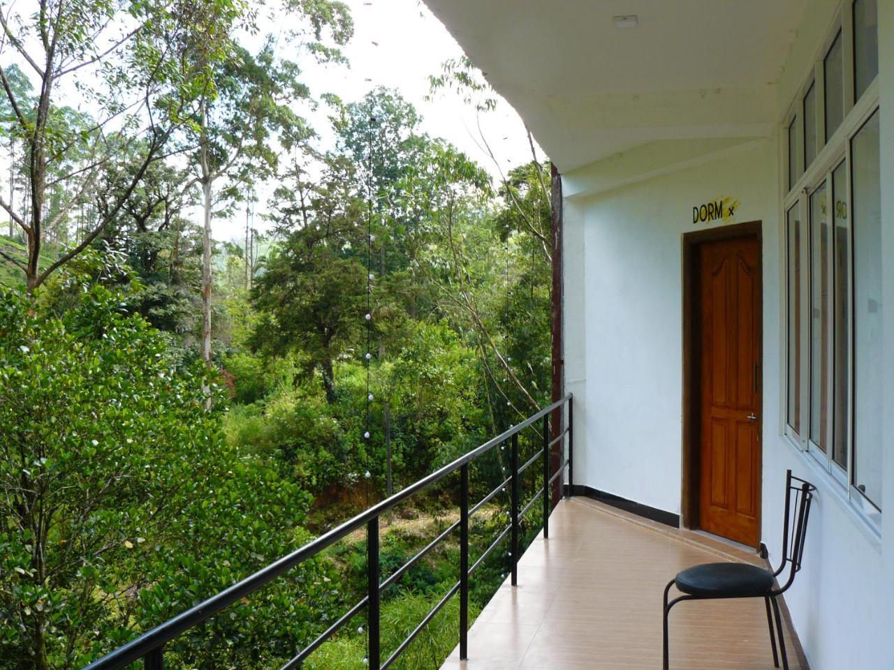 White House Riverside Retreat Nallathanniya Екстериор снимка